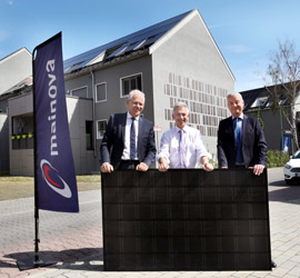 Oberbürgermeister Feldmann begrüßt Mieterstrom aus Sonnenenergie